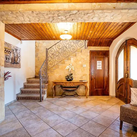 Concha By Indigo Villa