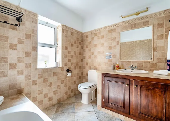 Concha By Indigo 贝纳吉